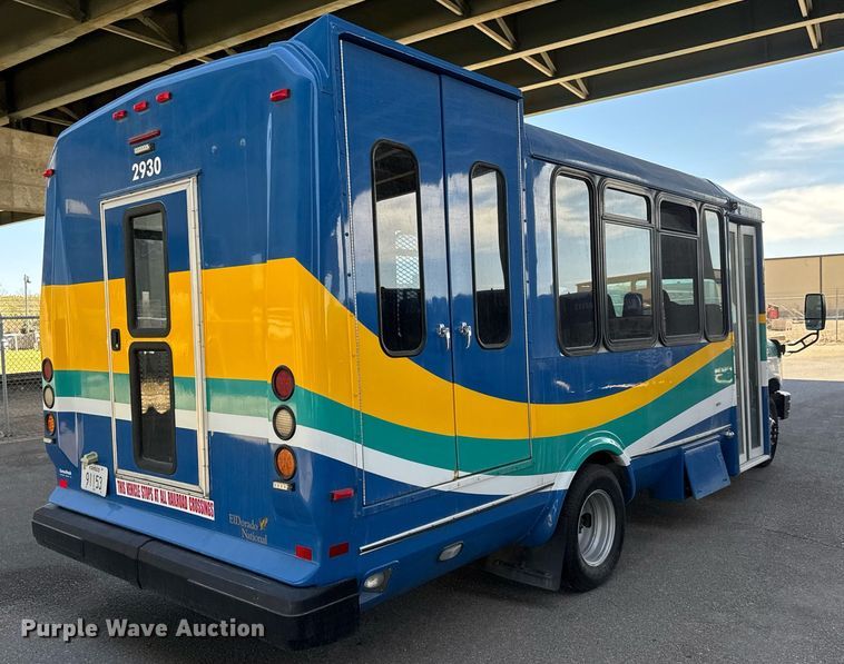 image for item EO0745 2015 Eldorado Aerotech E450 shuttle bus