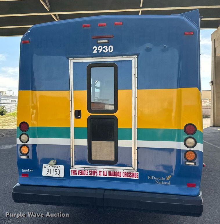 image for item EO0745 2015 Eldorado Aerotech E450 shuttle bus