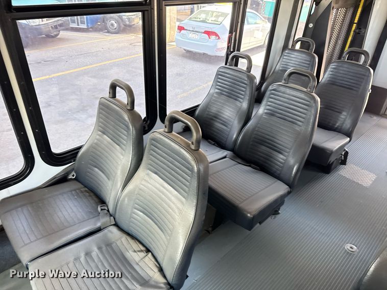 image for item EO0745 2015 Eldorado Aerotech E450 shuttle bus