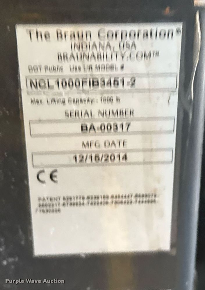 image for item EO0745 2015 Eldorado Aerotech E450 shuttle bus