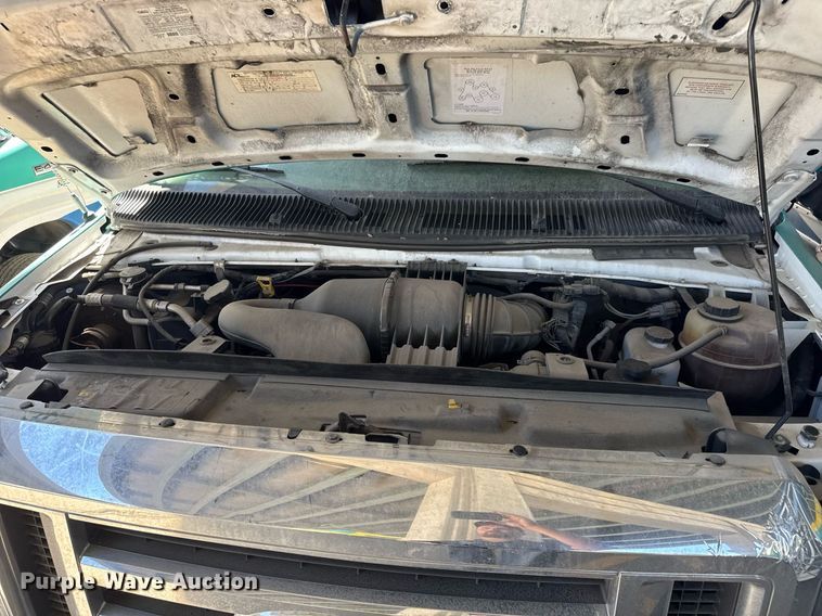 image for item EO0745 2015 Eldorado Aerotech E450 shuttle bus