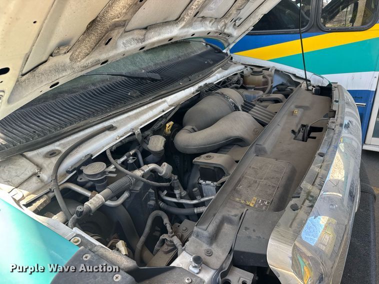 image for item EO0745 2015 Eldorado Aerotech E450 shuttle bus