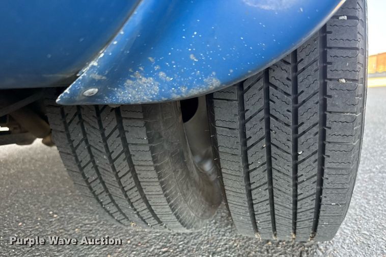 image for item EO0745 2015 Eldorado Aerotech E450 shuttle bus