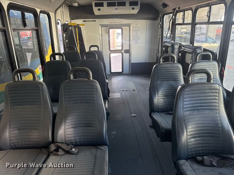 image for item EO0746 2016 Eldorado Aerotech E450 shuttle bus