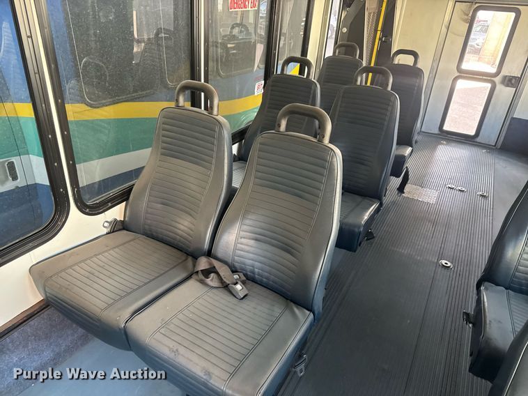 image for item EO0746 2016 Eldorado Aerotech E450 shuttle bus