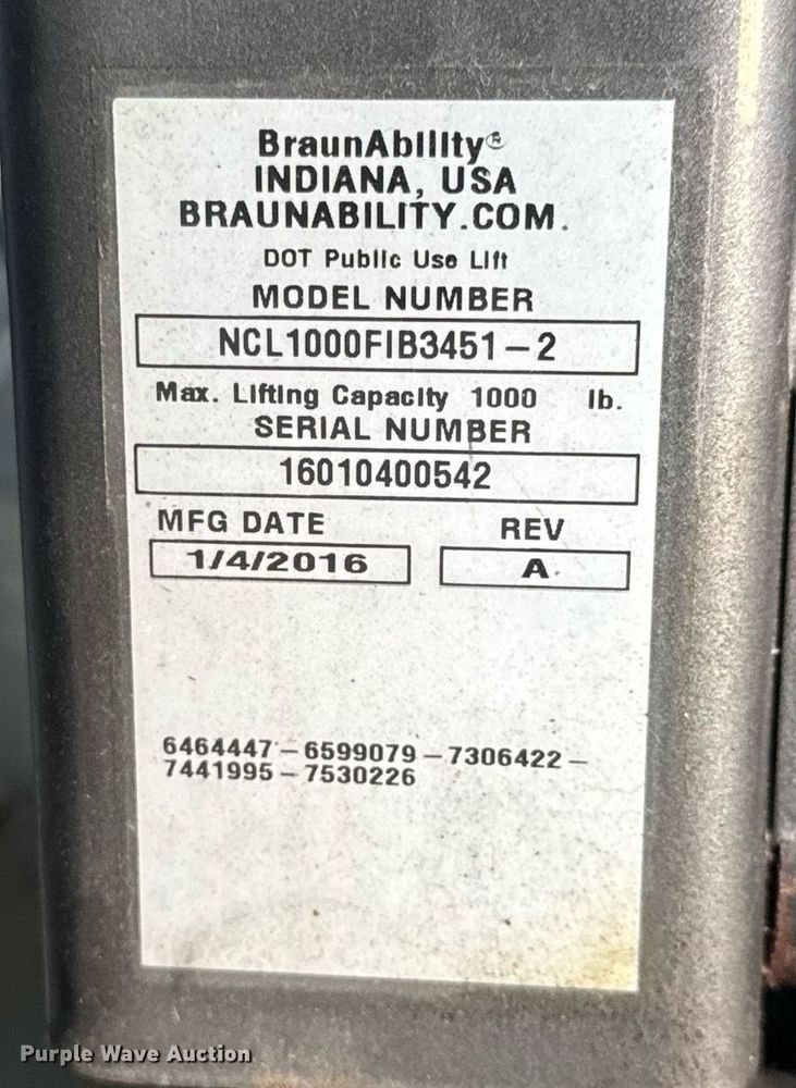 image for item EO0746 2016 Eldorado Aerotech E450 shuttle bus