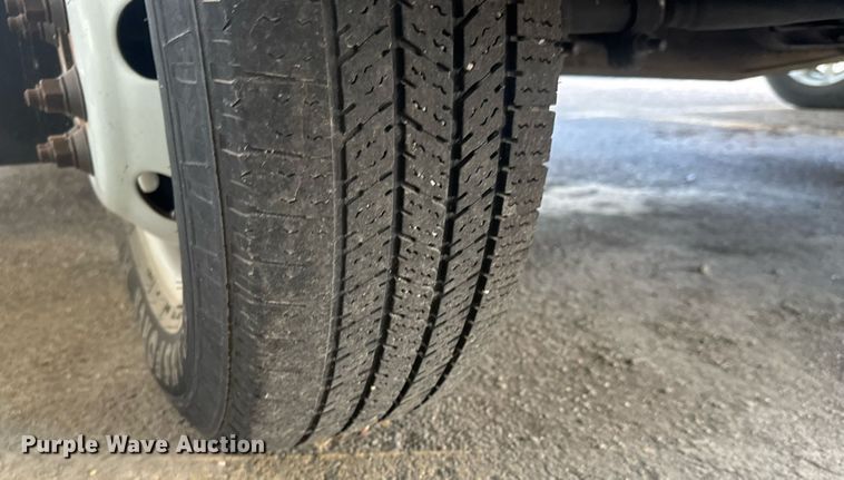 image for item EO0746 2016 Eldorado Aerotech E450 shuttle bus