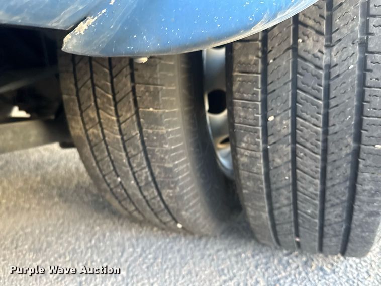 image for item EO0746 2016 Eldorado Aerotech E450 shuttle bus