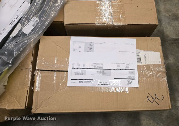 image for item EO0748 Automotive parts