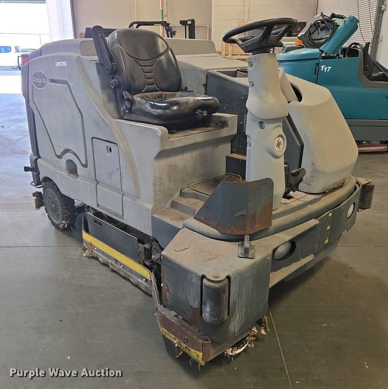 image for item EO0750 Condor  XL floor scrubber 