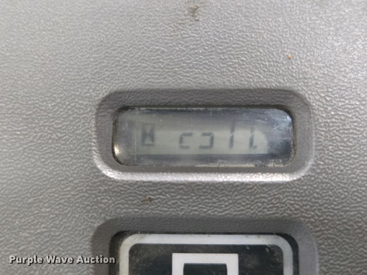 image for item EO0752 Tenant 7400 floor scrubber