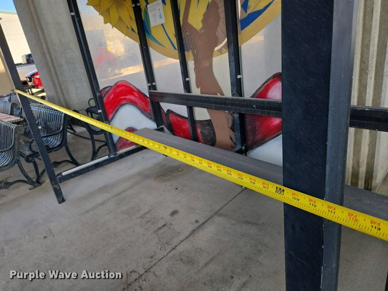 image for item EO0754 Bus stop shelter