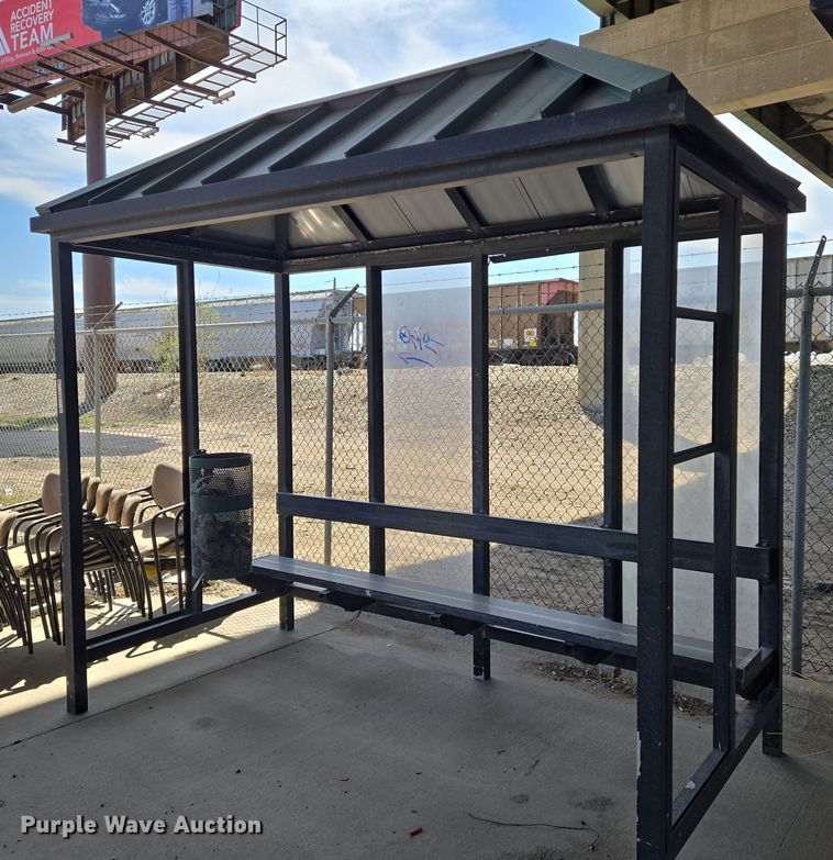 image for item EO0755 Bus stop shelter