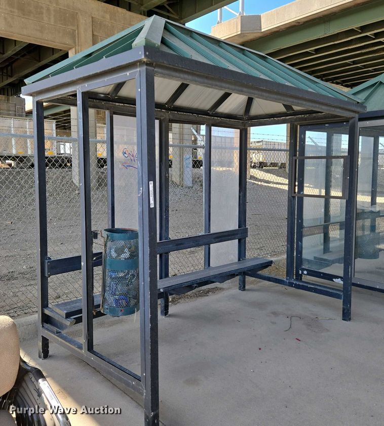 image for item EO0755 Bus stop shelter