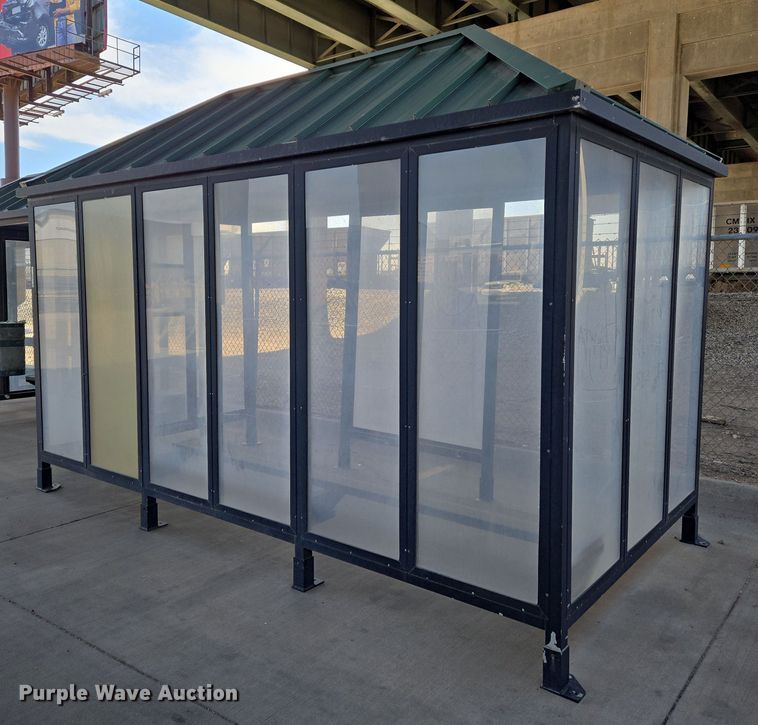 image for item EO0756 Bus stop shelter