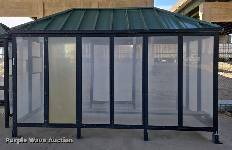 image for item EO0756 Bus stop shelter