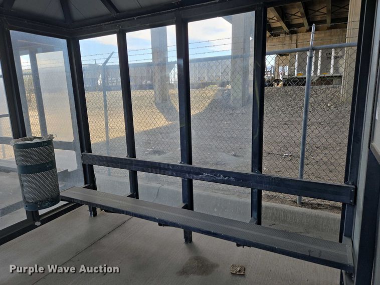 image for item EO0759 Bus stop shelter