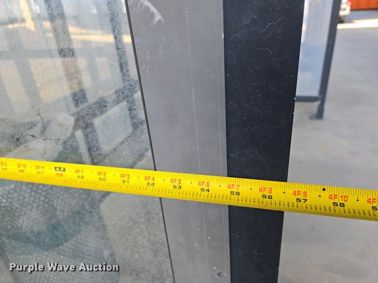 image for item EO0759 Bus stop shelter