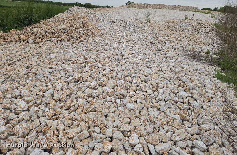 image for item EO0781 Ditch liner stone