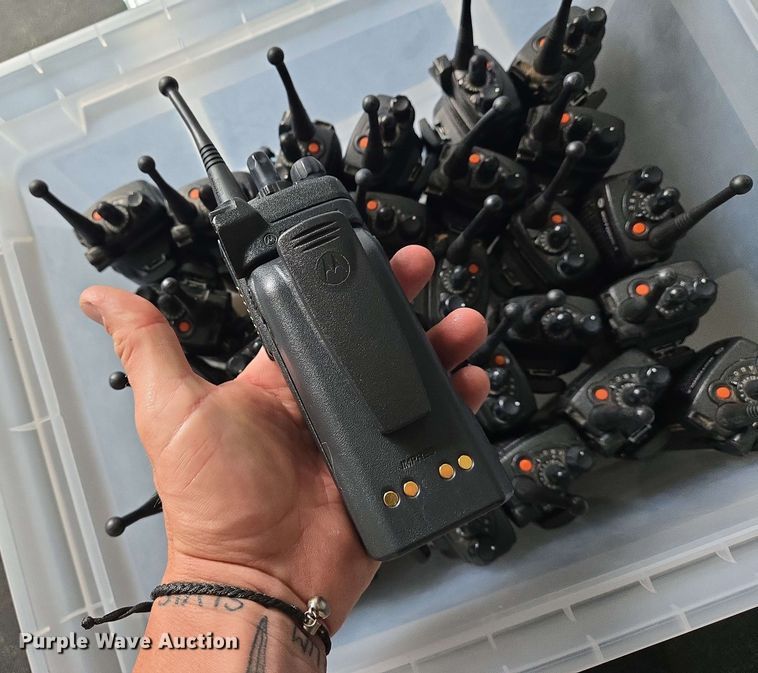 image for item EO0783 Approximately 150 Motorola radios