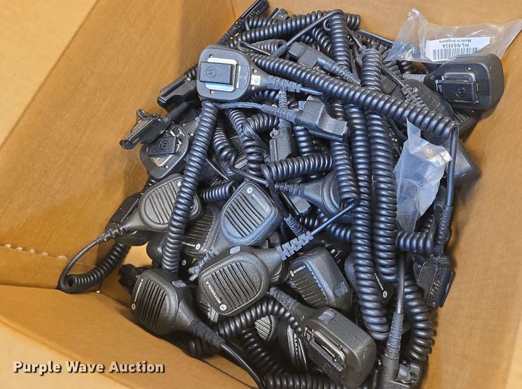 image for item EO0783 Approximately 150 Motorola radios