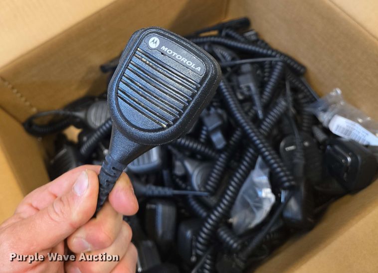 image for item EO0783 Approximately 150 Motorola radios