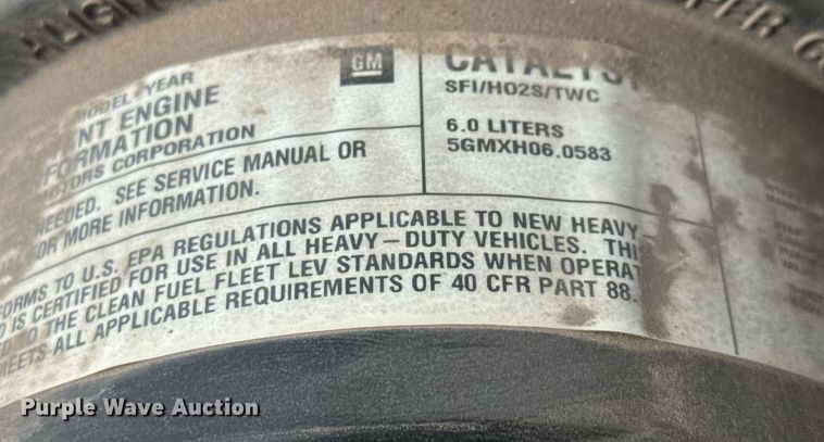 image for item EQ1311 2005 Chevrolet Express 3500 van