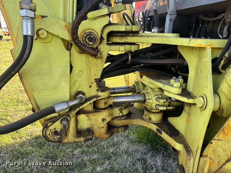 image for item EQ1314 2001 New Holland LB75B backhoe