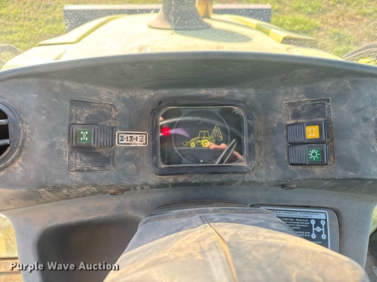 image for item EQ1314 2001 New Holland LB75B backhoe