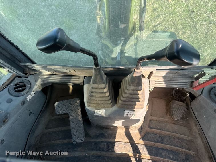 image for item EQ1314 2001 New Holland LB75B backhoe