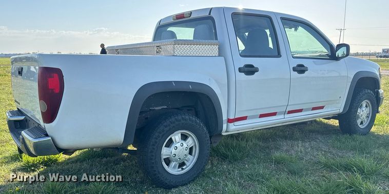 image for item EQ1315 2006 Chevrolet Colorado Crew Cab pickup truck
