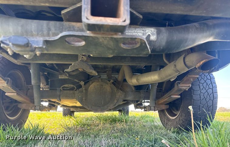 image for item EQ1315 2006 Chevrolet Colorado Crew Cab pickup truck