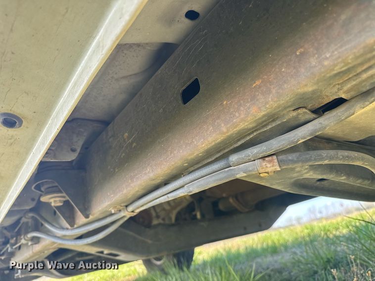 image for item EQ1315 2006 Chevrolet Colorado Crew Cab pickup truck