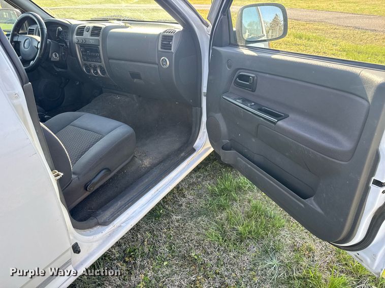 image for item EQ1315 2006 Chevrolet Colorado Crew Cab pickup truck