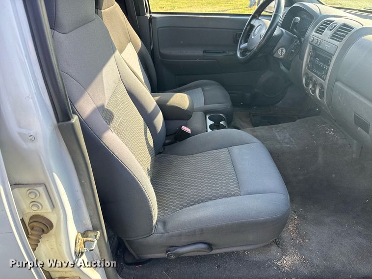 image for item EQ1315 2006 Chevrolet Colorado Crew Cab pickup truck