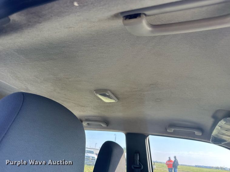 image for item EQ1315 2006 Chevrolet Colorado Crew Cab pickup truck