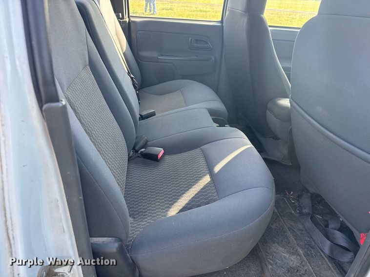 image for item EQ1315 2006 Chevrolet Colorado Crew Cab pickup truck