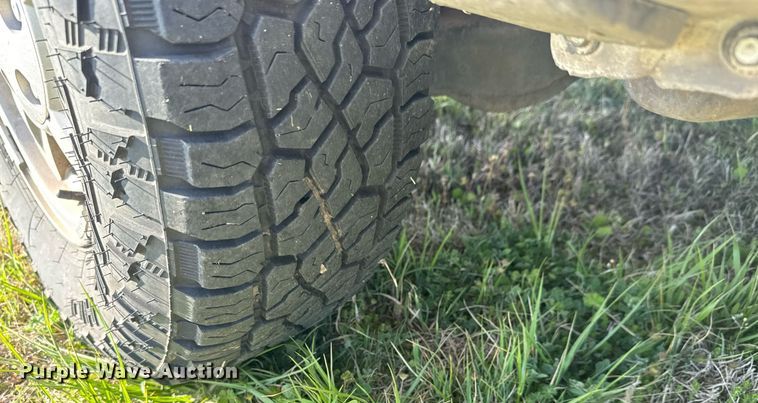 image for item EQ1315 2006 Chevrolet Colorado Crew Cab pickup truck