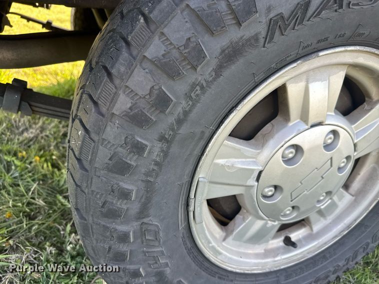 image for item EQ1315 2006 Chevrolet Colorado Crew Cab pickup truck