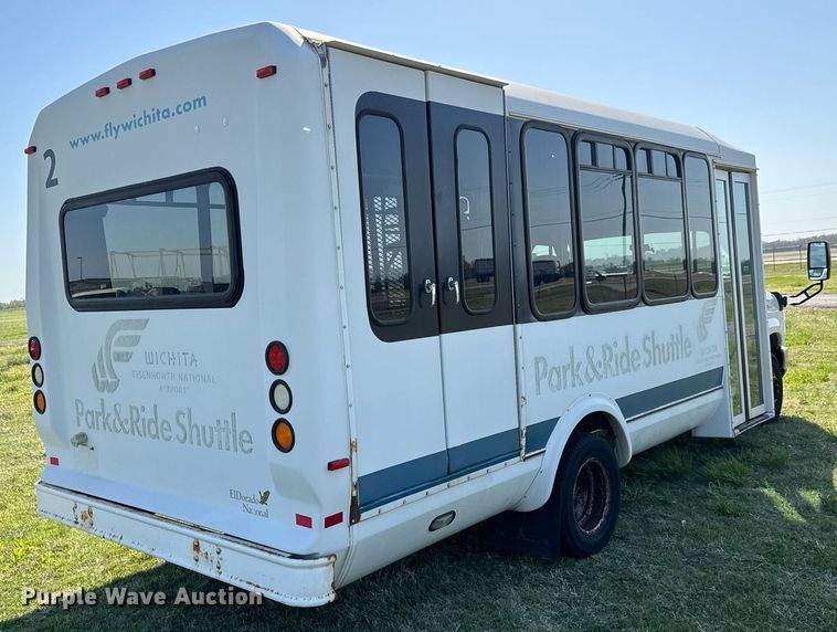 image for item EQ1316 2016 Eldorado Aerotech E450 shuttle bus