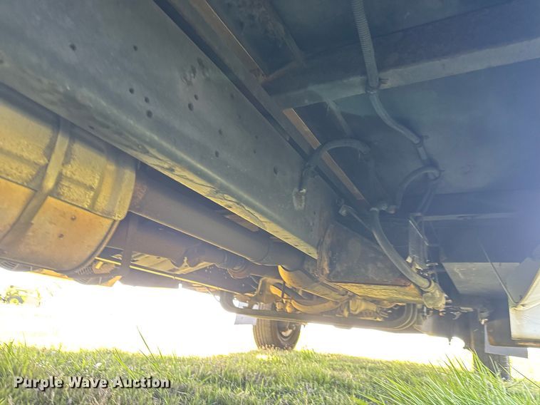 image for item EQ1316 2016 Eldorado Aerotech E450 shuttle bus