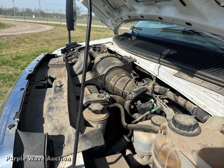 image for item EQ1316 2016 Eldorado Aerotech E450 shuttle bus