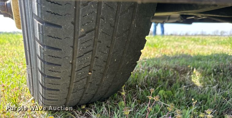 image for item EQ1316 2016 Eldorado Aerotech E450 shuttle bus