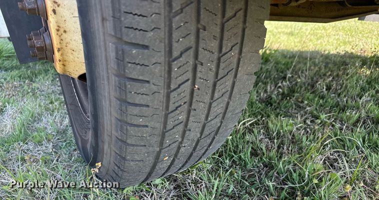 image for item EQ1316 2016 Eldorado Aerotech E450 shuttle bus