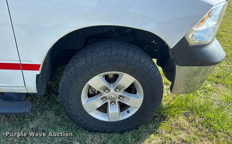 image for item EQ1320 2018 Dodge Ram 1500 Crew Cab pickup truck