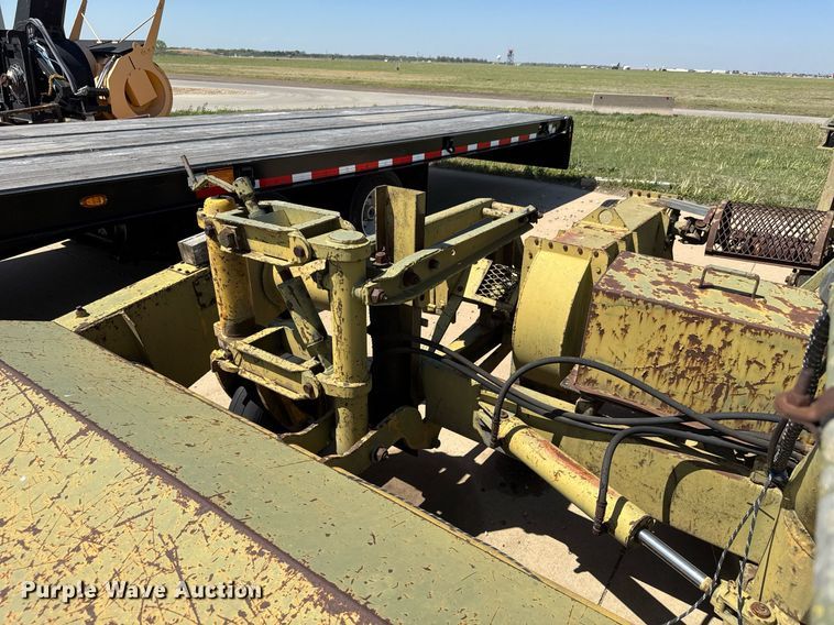 image for item EQ1325 1986 Sicard SW112RM sweeper