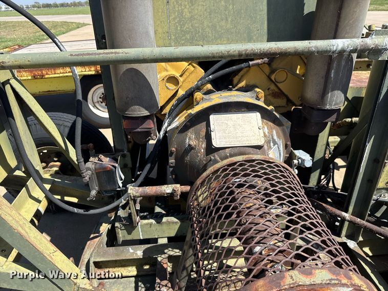 image for item EQ1325 1986 Sicard SW112RM sweeper