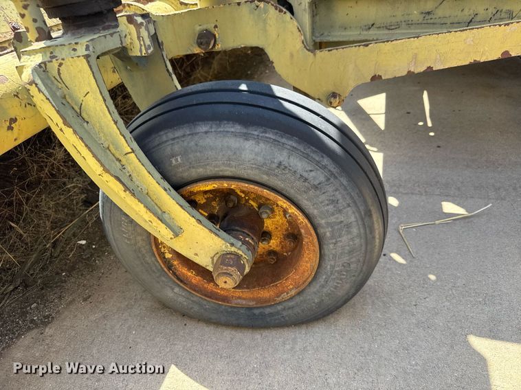 image for item EQ1325 1986 Sicard SW112RM sweeper