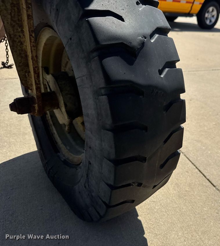 image for item EQ1325 1986 Sicard SW112RM sweeper