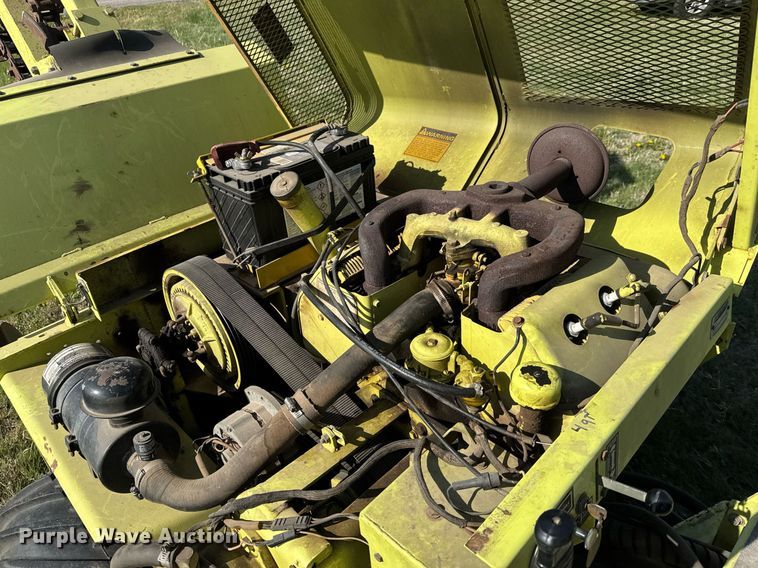 image for item EQ1326 1985 Case 30 + 4 trencher